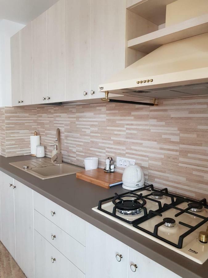 Apartament 2 Camere Ultracentral Рымнику-Вылча Экстерьер фото